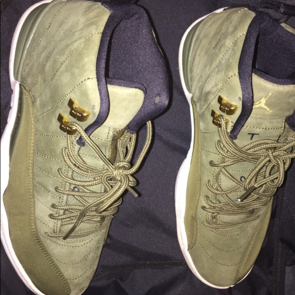 Jordan Retro 12. Olive Green “Class of 2003”
